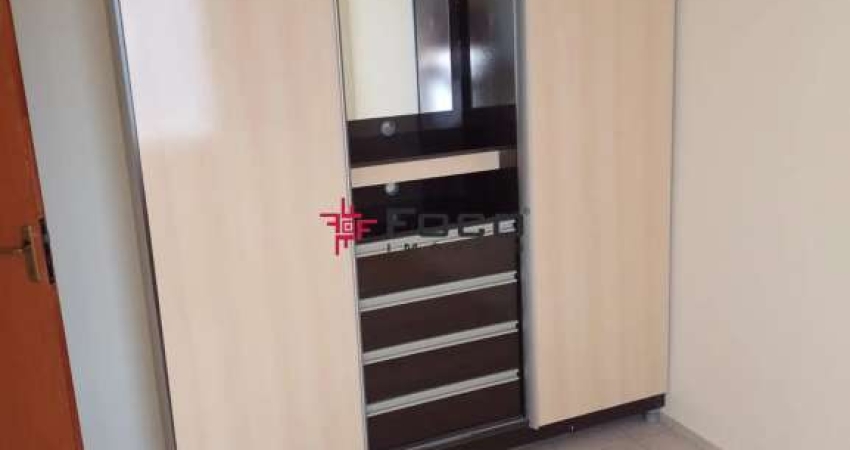 Apartamento - Condomínio Campo Belo - Jardim Satélite - 03 dormitórios - 47 m²