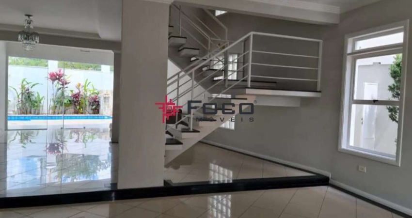 Sobrado em condomínio fechado / Sunset Park / 04 dormitórios sendo 02 suítes / Piscina / Área Gourmet / Sauna /Jardim Aquárius / 360 m² de terreno / 285 m² de área construída / São José dos Campos