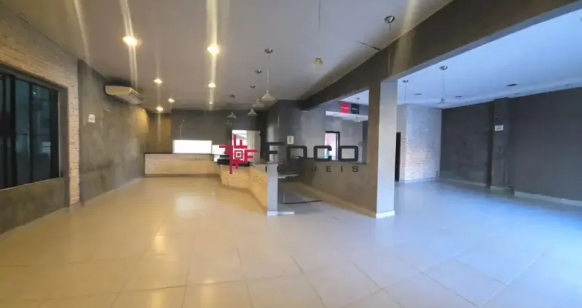 Ponto Comercial com 2 pavimentos / Jardim Esplanada / 214 m² de área construída / 300 m² de terreno / Excelente localização / São José dos Campos.