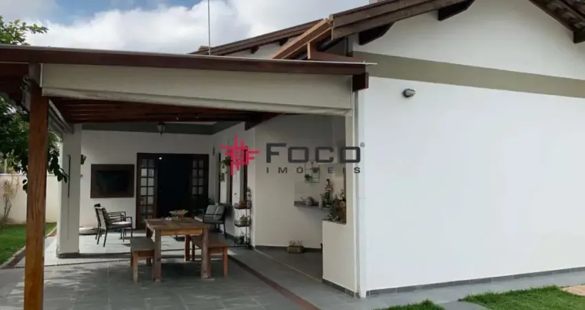 Casa com 3 quartos no Jardim das Colinas - São José dos Campos