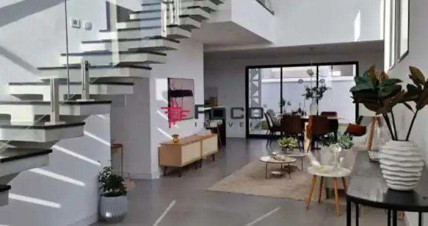Casa sobrado/ Condomínio Veredas do Campos/03 suítes com varanda/ Eugênio de Melo
