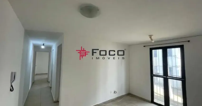 Apartamento a Venda no Residencial Primavera / 49m² / 2 Dormitórios / São José dos Campos
