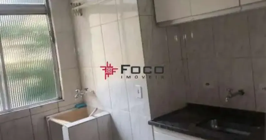 Apartamento/ Vila Industrial/Integração/02 Dormitórios/ 47m²/São José dos Campos