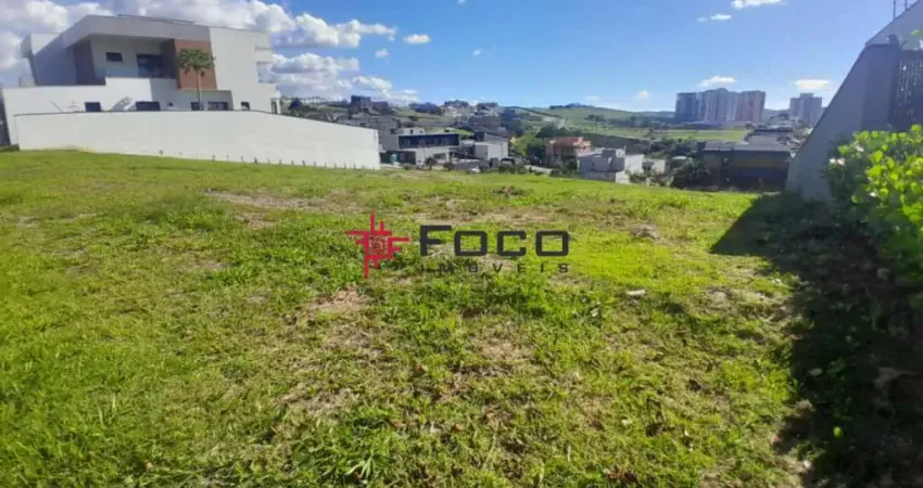 Terreno declive de 502m² a venda no condomínio alphaville 1 / urbanova / são josé dos campos