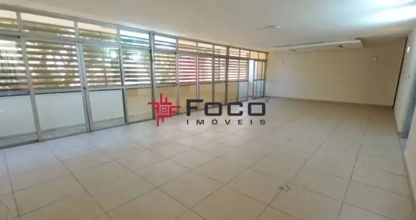 Casa comercial / 9 salas / 11 banheiros/ centro / 550m² / são josé dos campos
