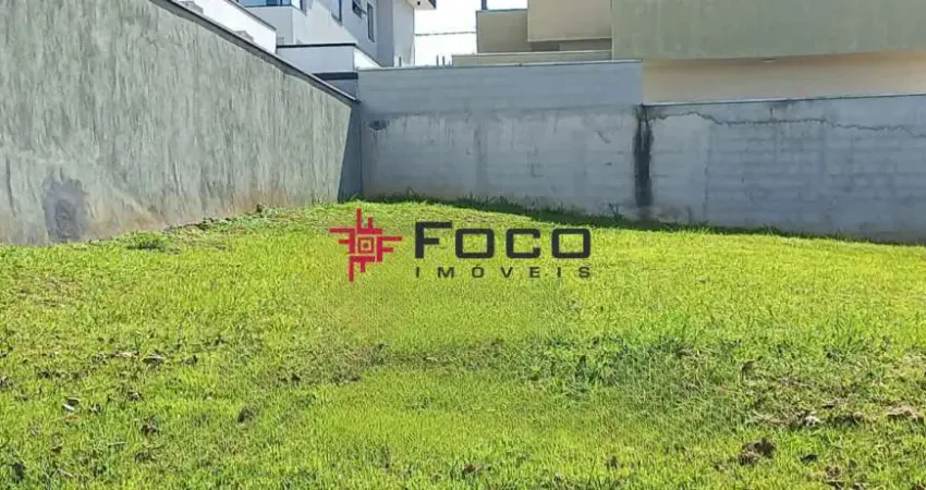 Terreno em condomínio fechado à venda na Rua dos Freijós, Condomínio Terras do Vale, Caçapava