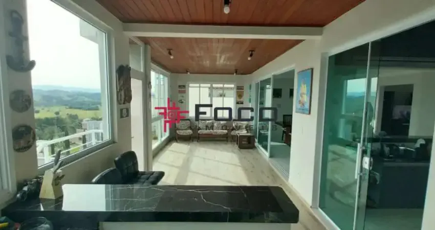 Lindo sobrado - Condomínio Residencial Jaguary - Urbanova - São José dos Campos