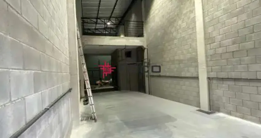 Galpão Comercial com 130m² a Venda / Torrão de Ouro / São José dos Campos