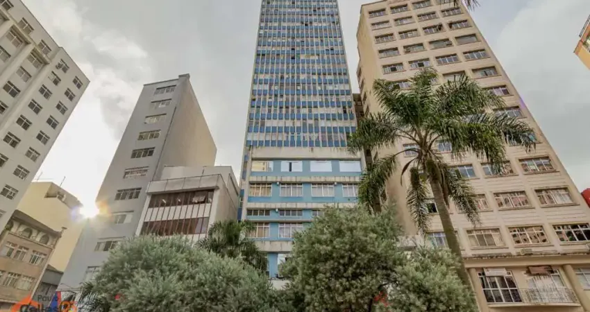 Apartamento com 3 quartos à venda na Praça Zacarias, 46, Centro, Curitiba