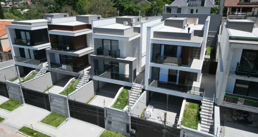 Casa à venda na Rua Mendelssohn, 136 Casa 7, Vista Alegre, Curitiba