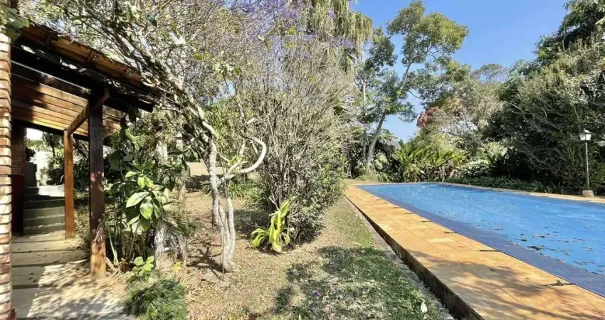 Cond. Vilarejo Vila Diva - 3d/1ste - Rústica, piscina, vista!