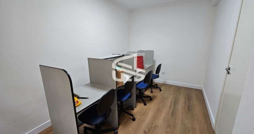 Excelente Sala Comercial para Locacao na Galvao Bueno - Localizacao Privilegiada Proxima ao Metro Sao Joaquim por R$ 2000