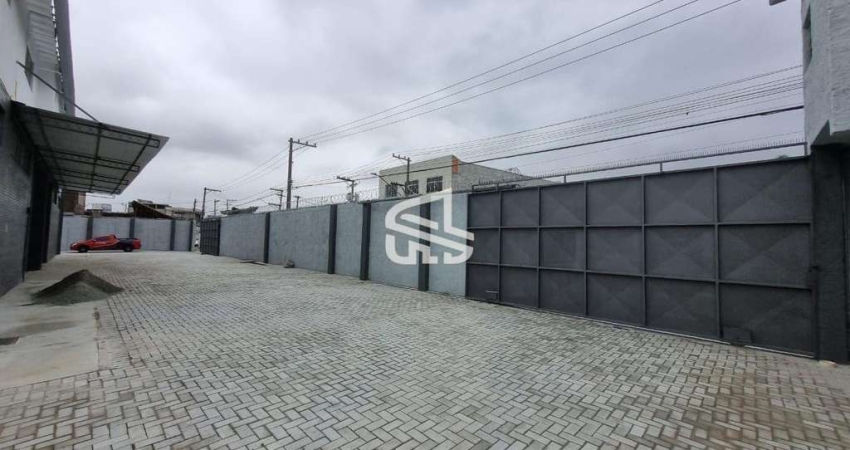Galpao para locacao com 2500 m2 na Rod. Fernao Dias/ Jacana