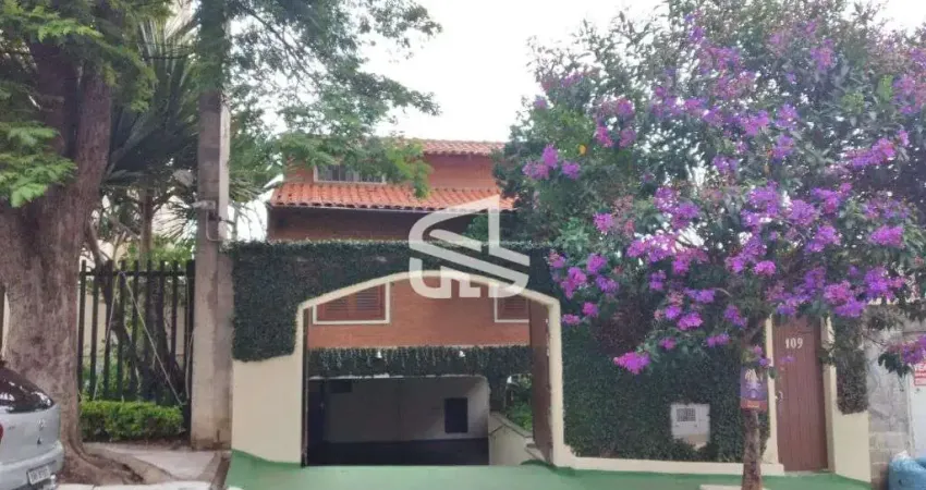 Casa para venda e locacao com 5 quartos, 280m2, 4 Vagas de garagem - Proximo ao Metro Santana