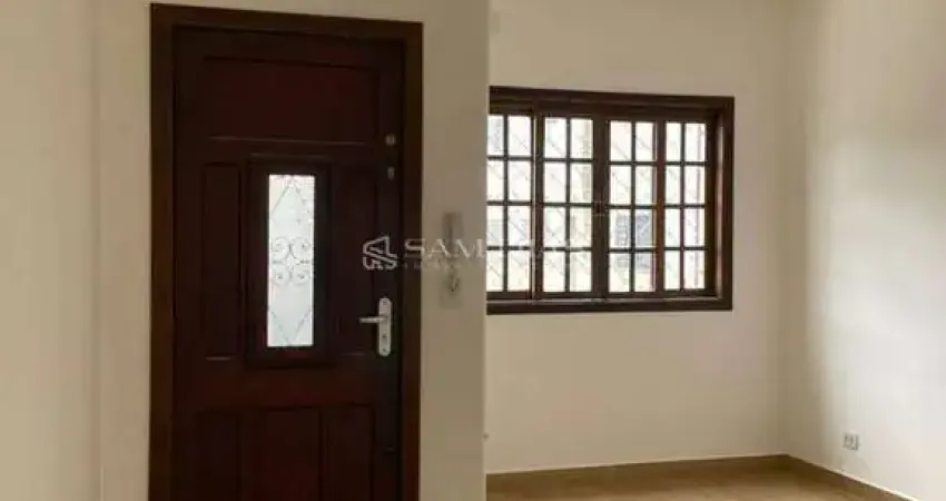 Casa reformada em vila fechada com 120m², 2 dorms, 3 banheiros e 1 vaga - ao lado do metrô bresser/mooca