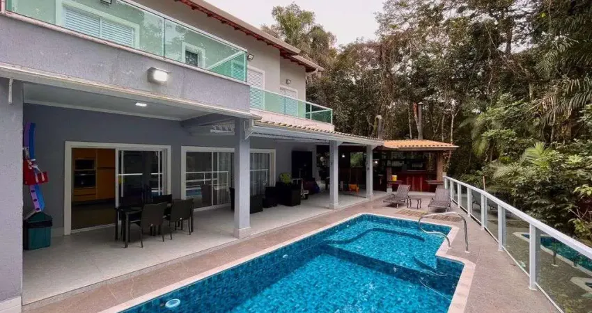 Casa Exclusiva com área de lazer completa - Residencial Guaratuba II