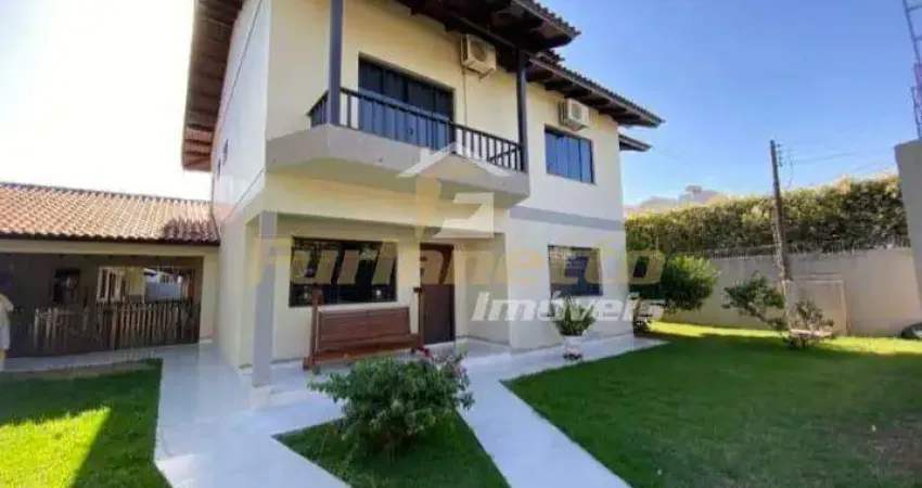 Casa à venda no Centro Norte, Sorriso 