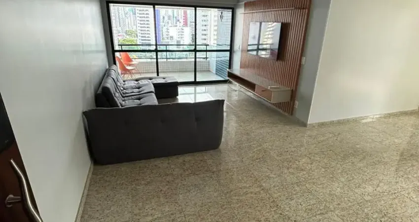 Apartamento com 3 quartos sendo 125m² em Boa Viagem