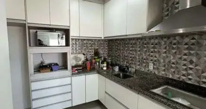 Imóvel para venda possui 114 metros quadrados com 3 quartos em Centro - Diadema - SP