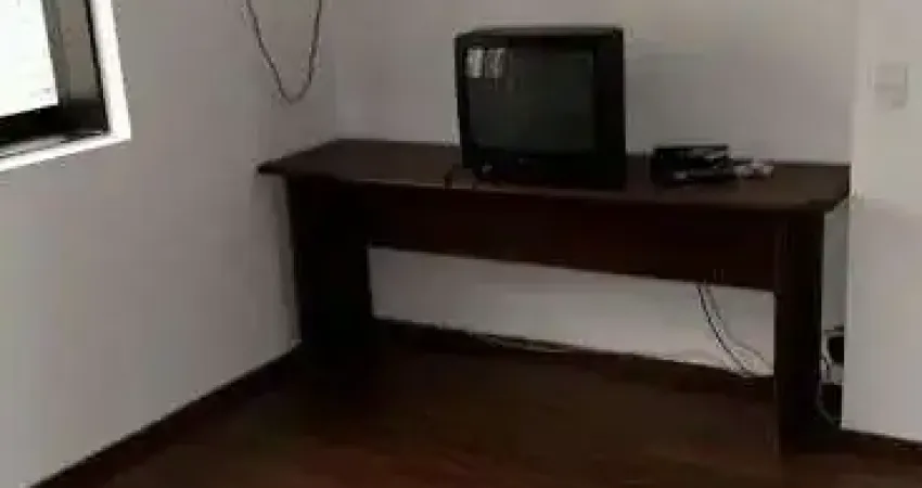 Imóvel para aluguel e venda tem 24 metros quadrados com 1 quarto em Moema - São Paulo - SP
