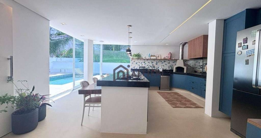 Casa com 3 dormitórios à venda, 450 m² por R$ 4.800.000,00 - Alphaville 10 - Santana de Parnaíba/SP
