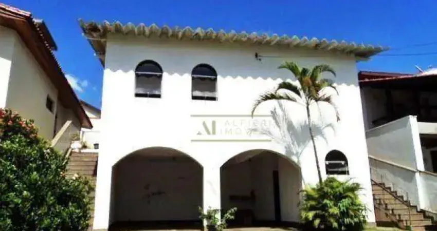Casa com 3 dormitórios à venda, 300 m² por R$ 2.100.000,00 - Alphaville 4 - Santana de Parnaíba/SP