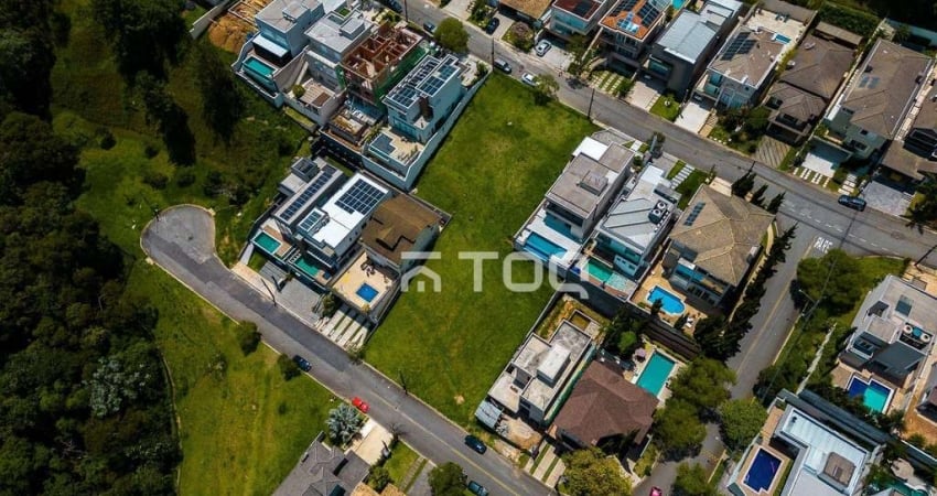 Terreno à venda, 360 m² por R$ 798.000,00 - Valville 1 - Santana de Parnaíba/SP