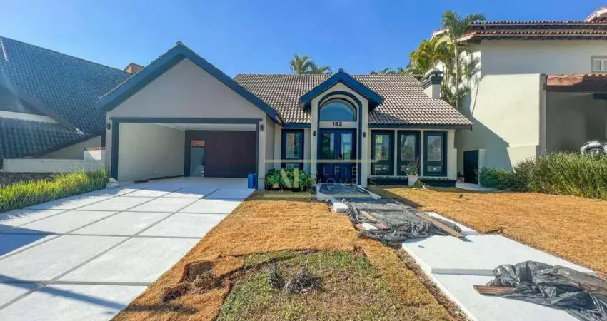 Casa com 5 dormitórios à venda, 380 m² por R$ 4.100.000,00 - Alphaville 10 - Santana de Parnaíba/SP