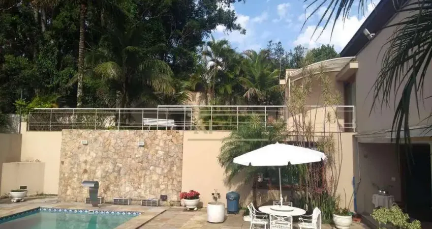 Casa com 4 dormitórios à venda, 820 m² por R$ 6.900.000,00 - Tamboré 1 - Barueri/SP