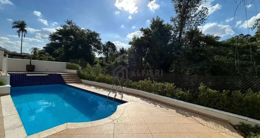 Alphaville residencial Alpha 2 - Linda casa fundo para mata