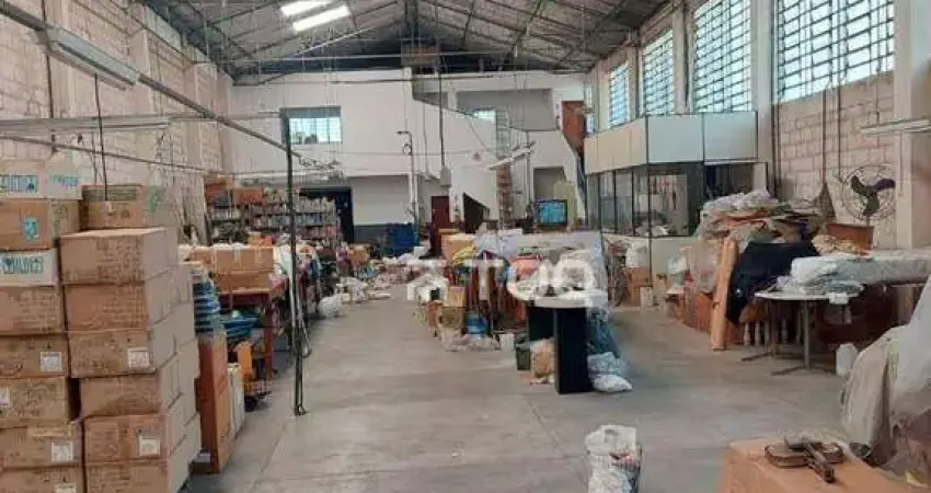 Galpão à venda, 660 m² por R$ 2.500.000 - Jardim Califórnia - Barueri/SP