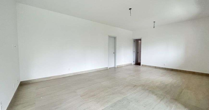 Apartamento para venda tem 131 metros quadrados com 3 quartos em Vale do Sereno - Nova Lima - MG