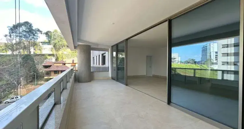 Imóvel para venda possui 208 metros quadrados com 4 quartos em Vale do Sereno - Nova Lima - MG