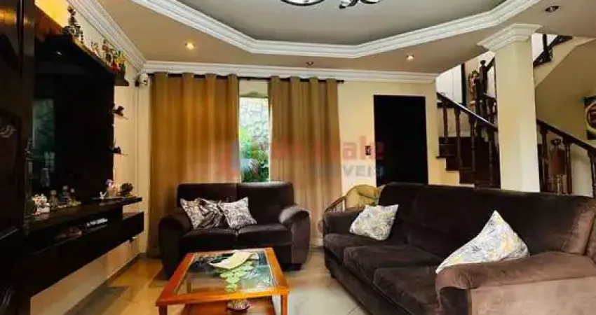 Sobrado com 4 quartos, Cidade Jardim, Jacareí - R$ 850 mil, Cod: 14570