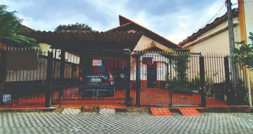 Casa com 3 dorms, Centro, São José dos Campos - R$ 1.1 mi, Cod: 13088