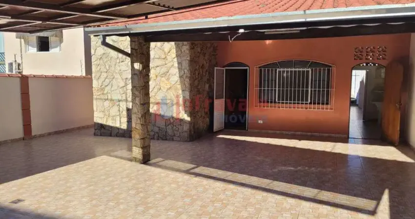 Casa com 3 quartos, Jardim Terras de São João, Jacareí - R$ 750 mil, Cod: 13472