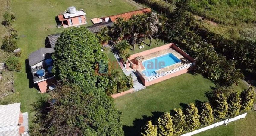 Sítio com 8 quartos, Jardim Olímpia, Santa Branca - R$ 2.8 mi, Cod: 13492
