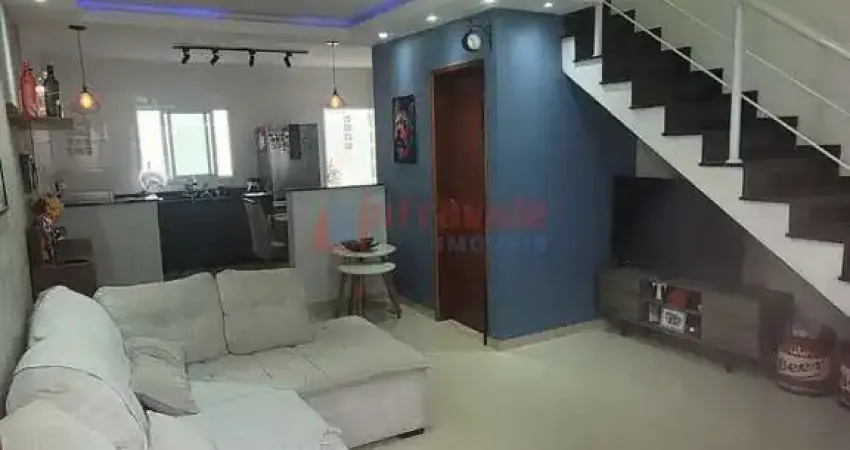 Sobrado de Condomínio com 2 quartos, Praia das Palmeiras, Caraguatatuba - R$ 530 mil, Cod: 13969