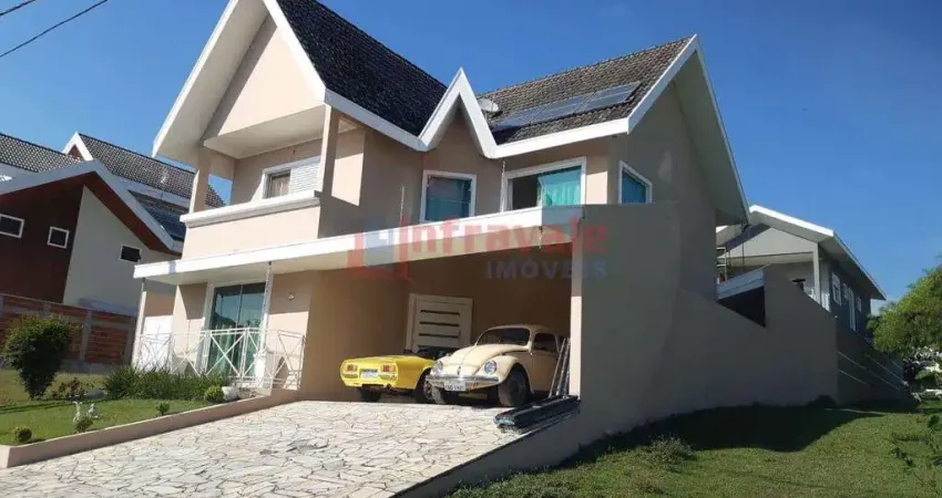 Sobrado de Condomínio com 3 quartos, Loteamento Villa Branca, Jacareí - R$ 1.7 mi, Cod: 14174