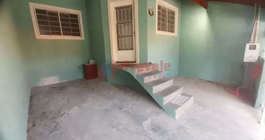 Casa com 2 dorms, Jardim Santa Marina, Jacareí - R$ 300 mil, Cod: 13665