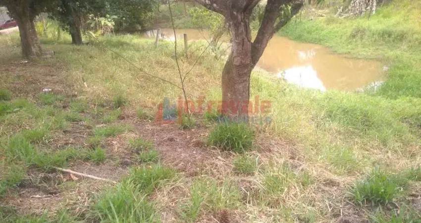 Chácara com 2 dorms, Chácaras Reunidas Igarapés, Jacareí - R$ 320 mil, Cod: 4505