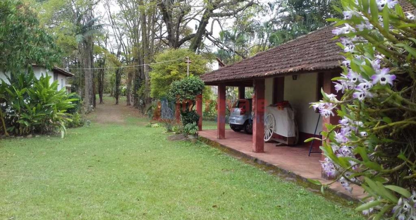 Chácara em Condomínio com 5 quartos, Chácaras Condomínio Recanto Pássaros II, Jacareí - R$ 3.4 mi, Cod: 13251