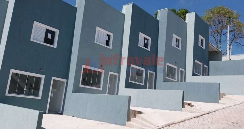 Casa de Condomínio com 2 dorms, Centro, Santa Branca - R$ 280 mil, Cod: 13167