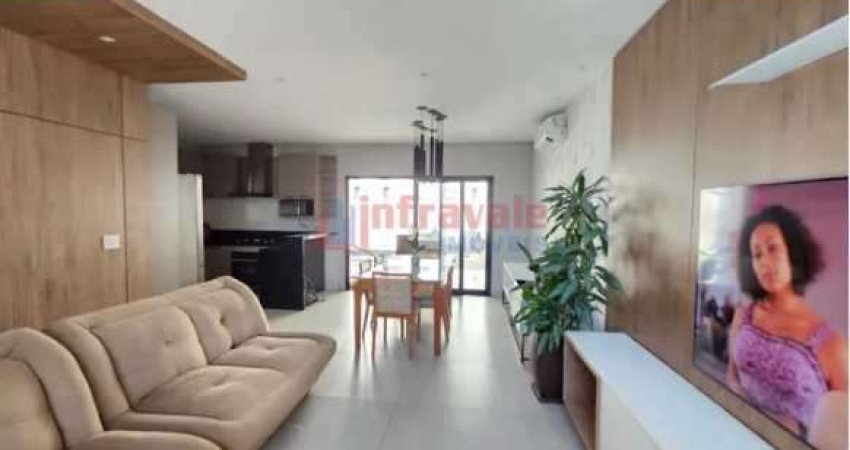 Sobrado de Condomínio com 4 dorms, Jardim Vem Viver Jacareí, Jacareí - R$ 1.95 mi, Cod: 13203