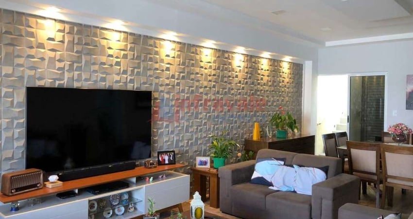 Casa com 5 quartos, Jardim América, Jacareí - R$ 1.5 mi, Cod: 12807