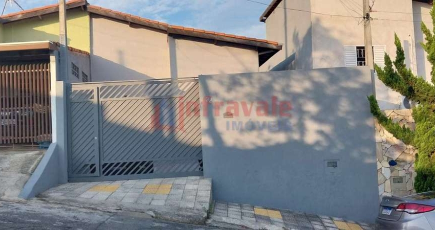 Casa com 2 quartos, Jardim Paraíso, Jacareí - R$ 320 mil, Cod: 12488