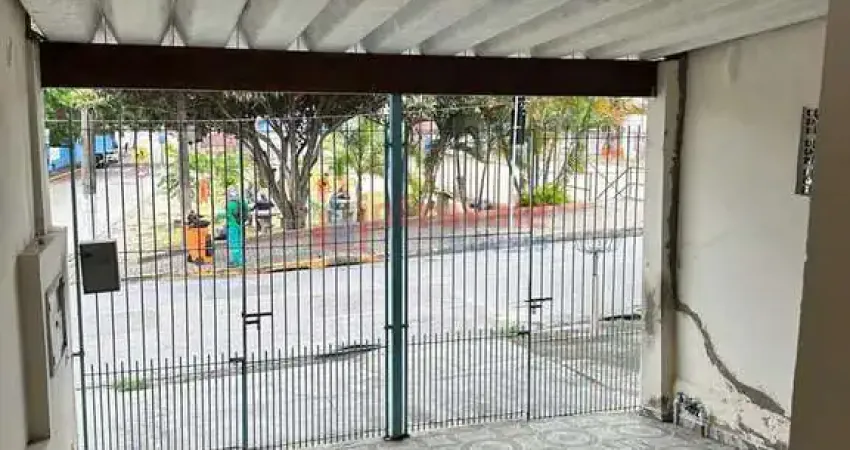 Casa com 2 quartos, Jardim das Indústrias, Jacareí - R$ 320 mil, Cod: 8130