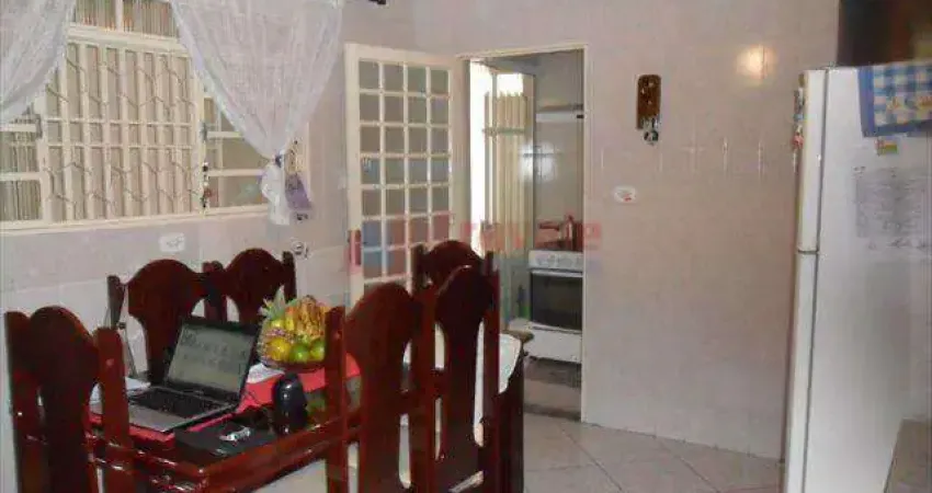 Casa com 3 quartos, Vila Aprazível, Jacareí - R$ 450 mil, Cod: 3268