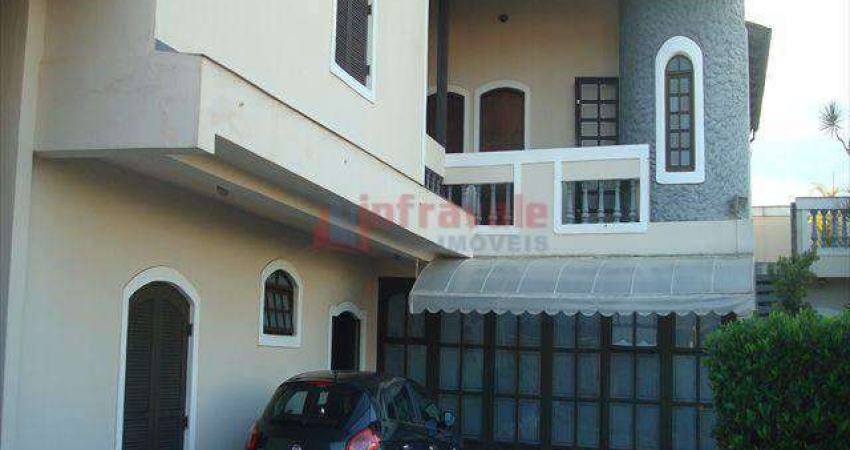 Sobrado com 4 quartos, Cidade Jardim, Jacareí - R$ 1.3 mi, Cod: 5076