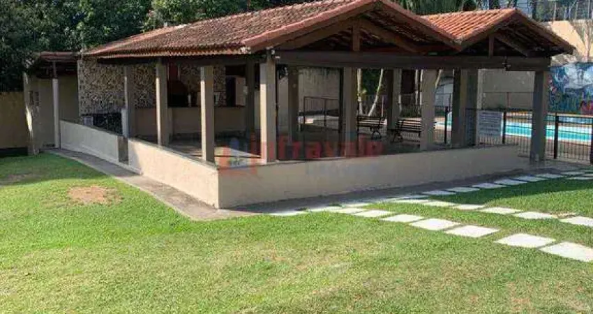 Casa de Condomínio com 3 quartos, Parque Califórnia, Jacareí - R$ 460 mil, Cod: 14777